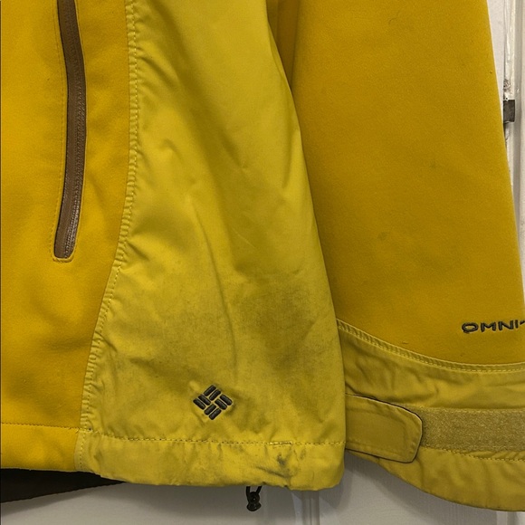 Columbia Men's Golden Hooded Ski Shell Jacket - Picture 2 of 10